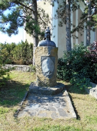 látnivaló címképe