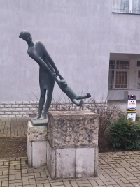 látnivaló címképe
