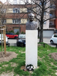 látnivaló címképe