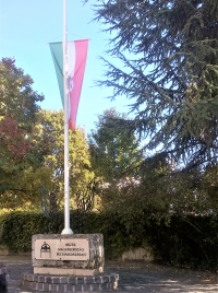 látnivaló címképe