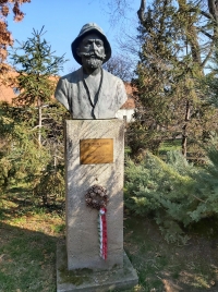 látnivaló címképe