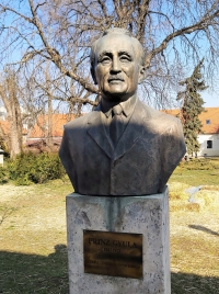 látnivaló címképe