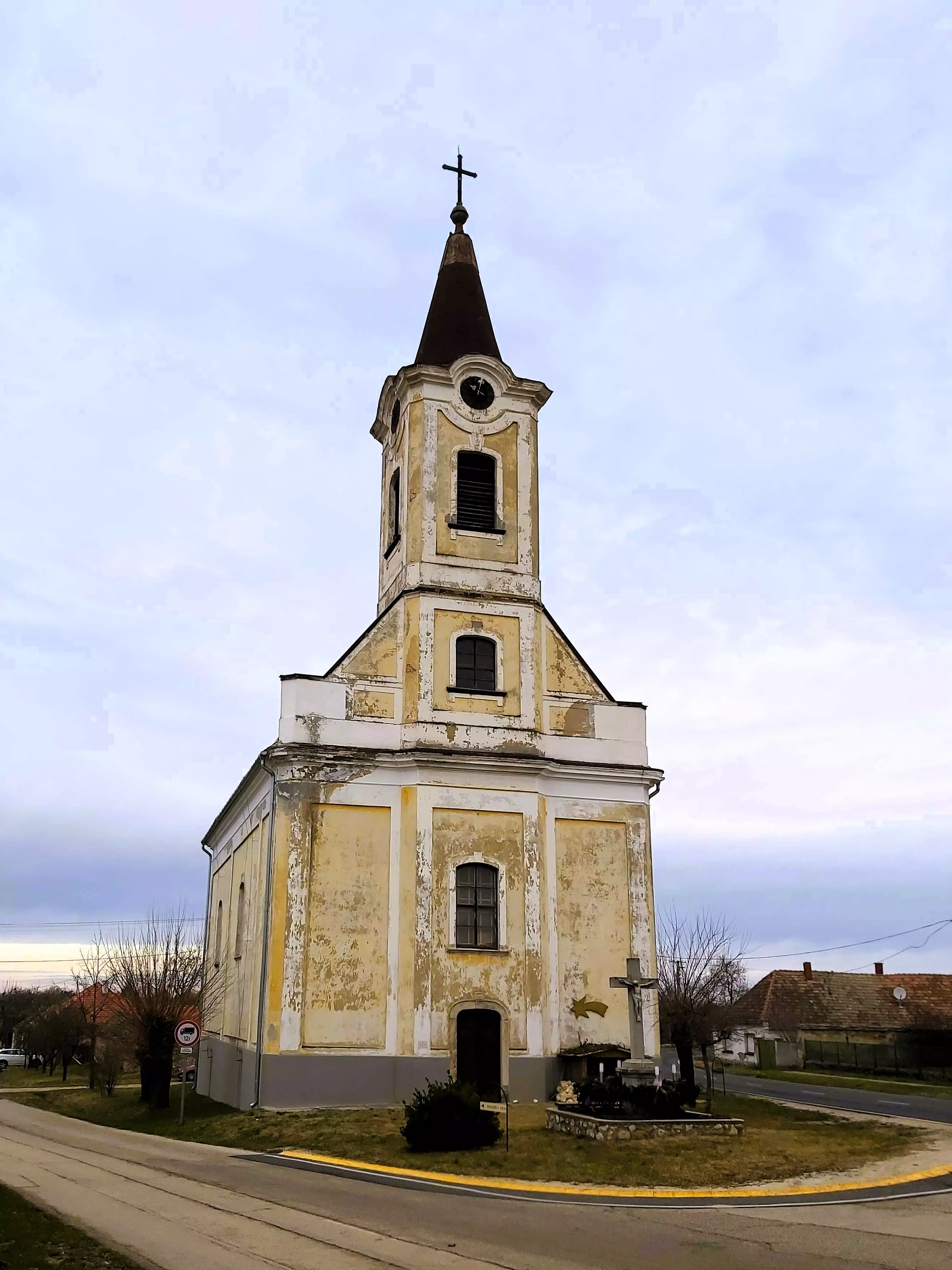 látnivaló címképe
