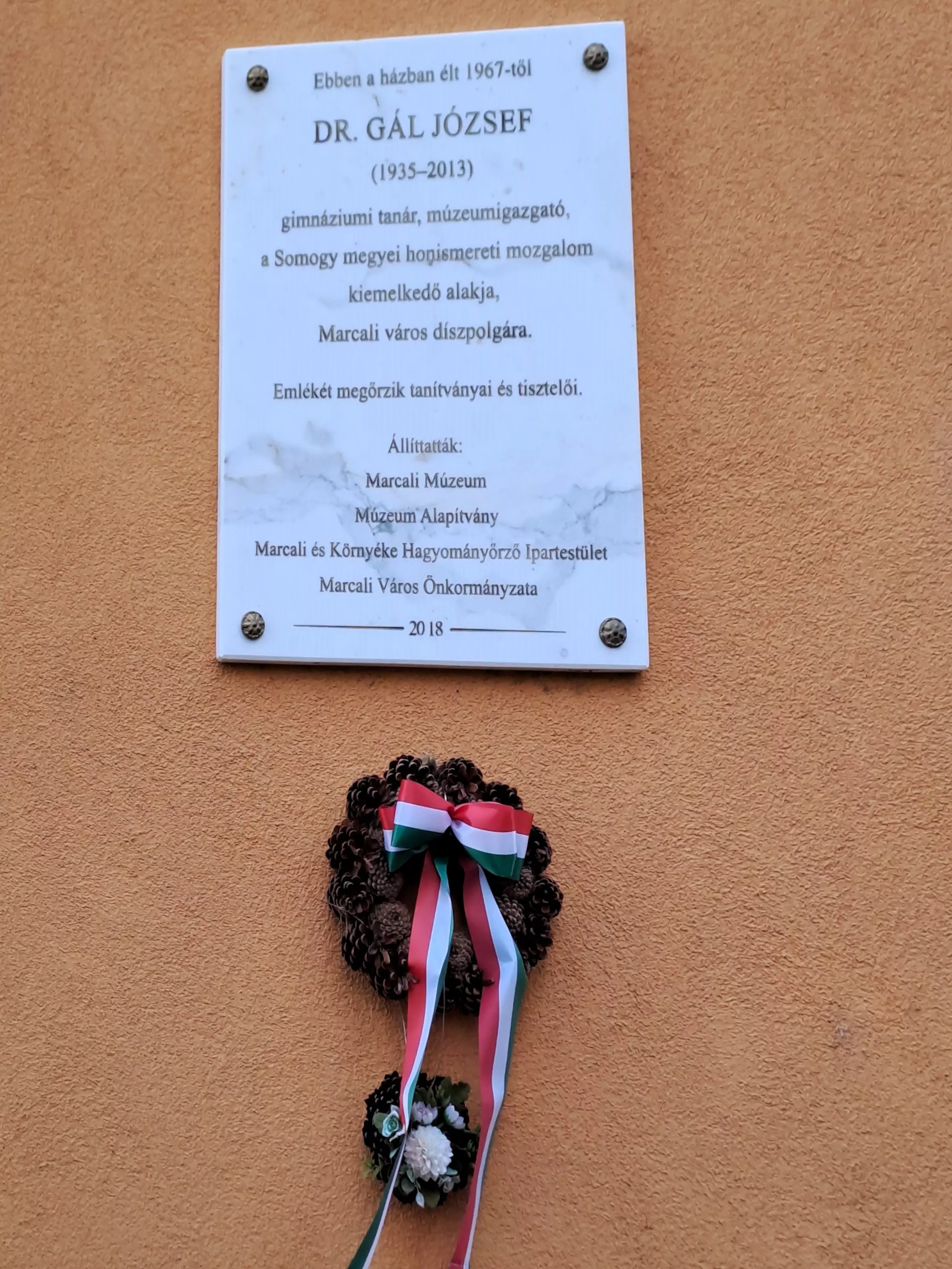 látnivaló címképe