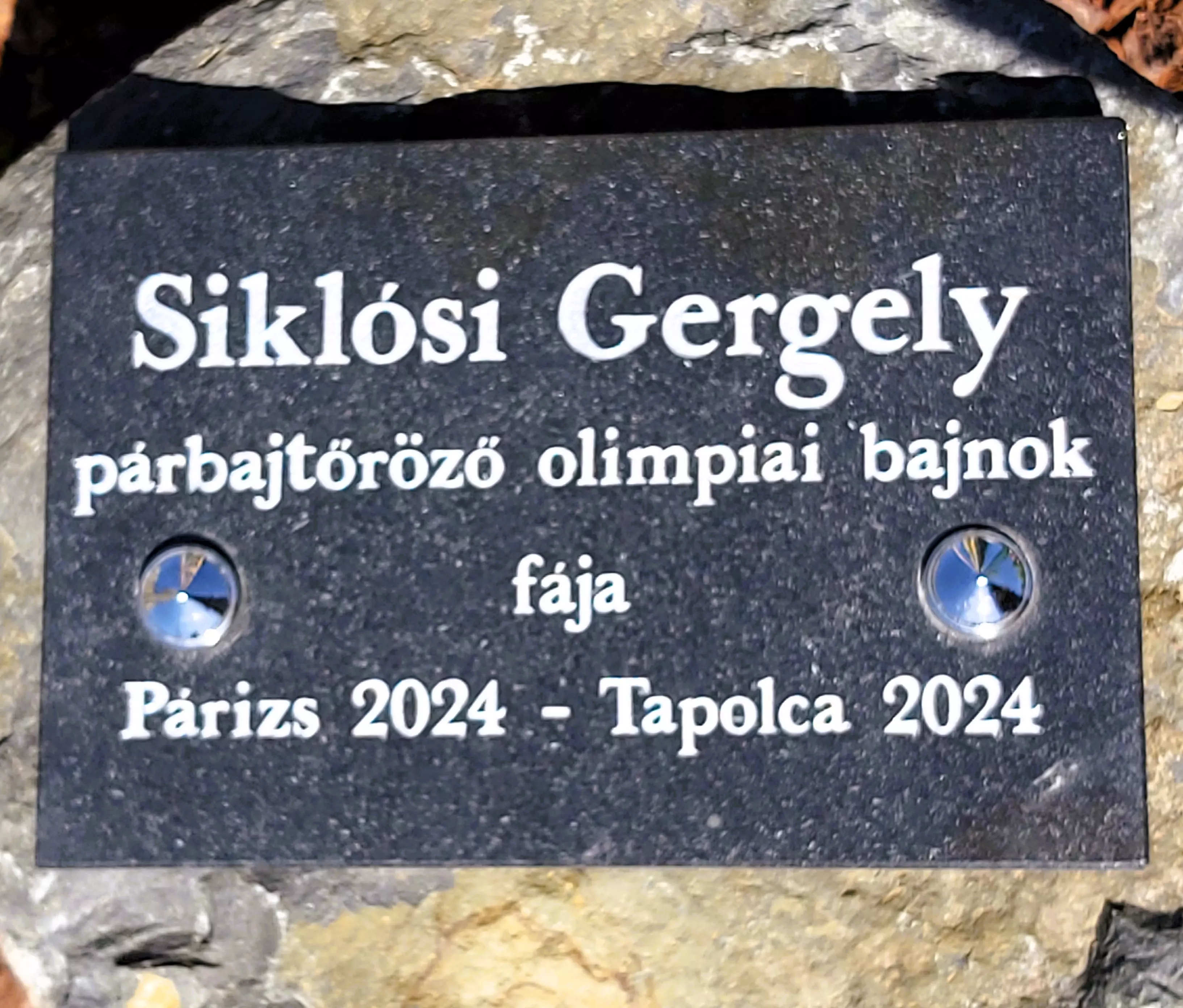látnivaló címképe