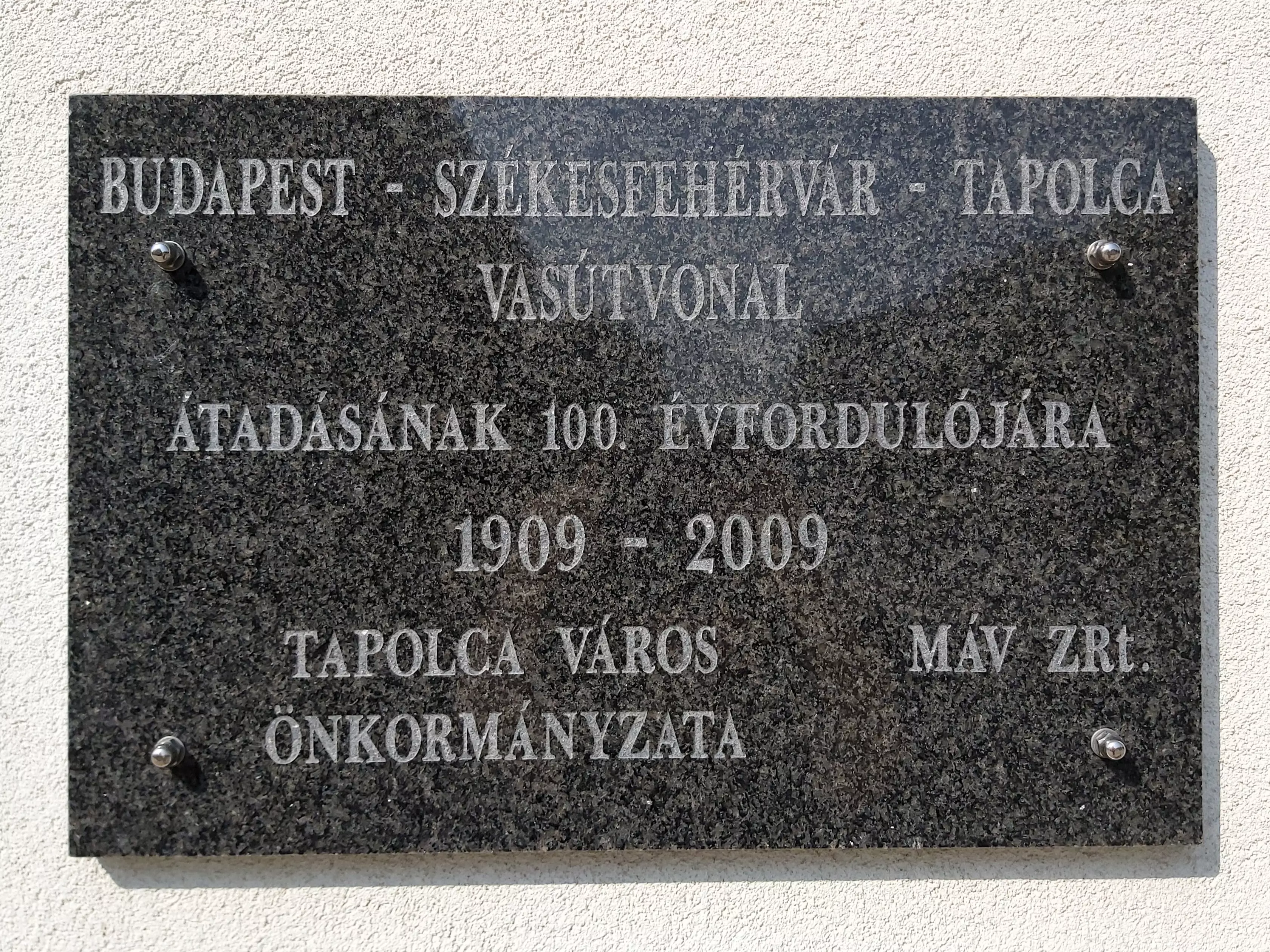 látnivaló címképe